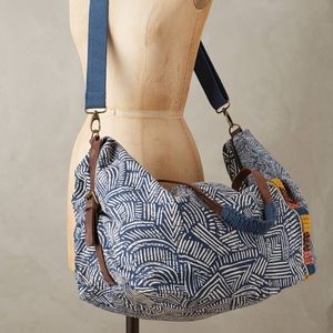 Anthropolgie Jasper & Jeera Teresa blue weekender